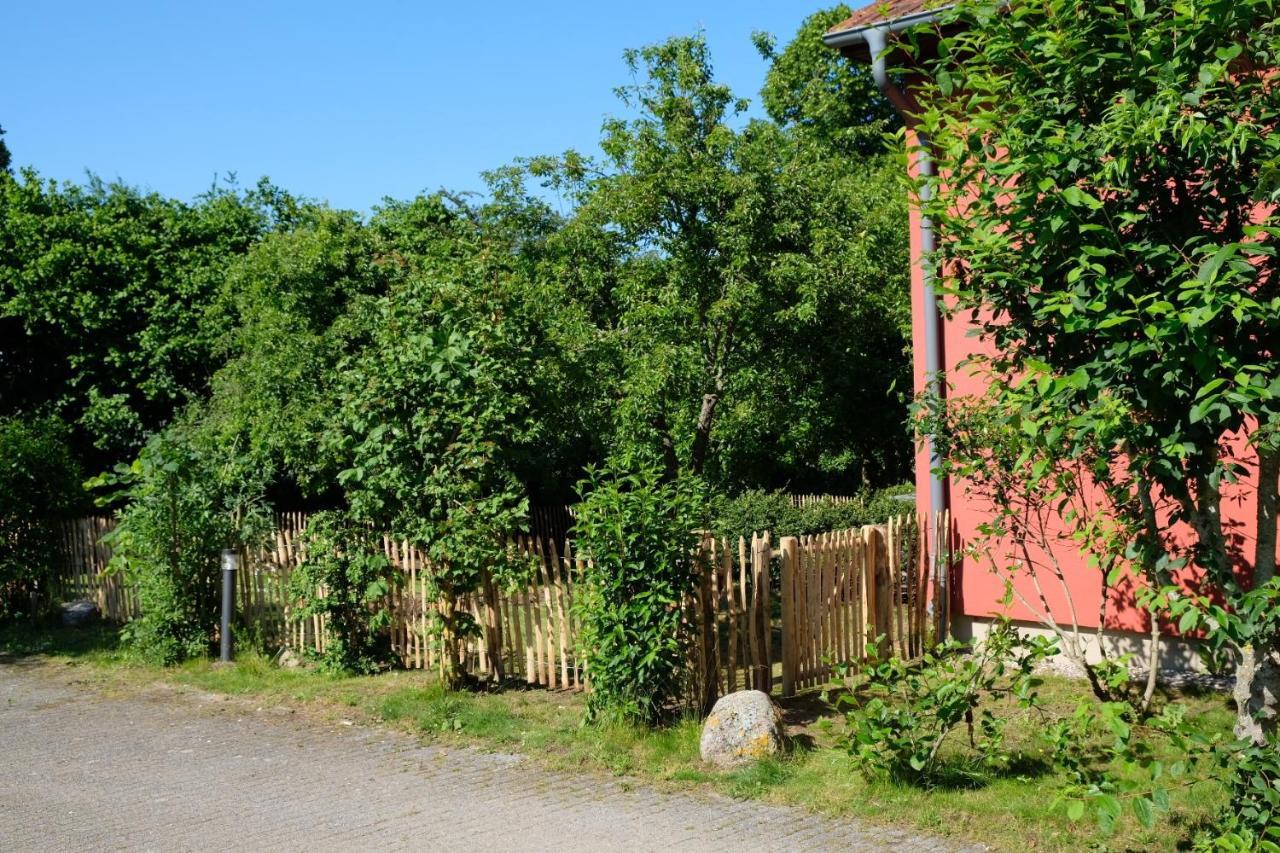Urlaubsoase Ostsee Hohen Schoenberg Exterior photo